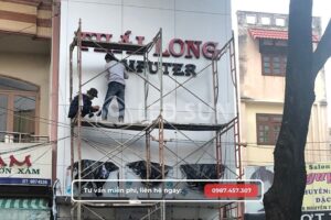 Led Sun làm bảng hiệu công ty ở Quận 7